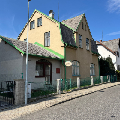 Starožitnosti Procházka