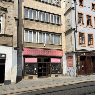 Starožitnosit - Galerie USTAR
