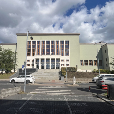 Sběratelská burza - pivní suvenýry, filokartie, filatelie