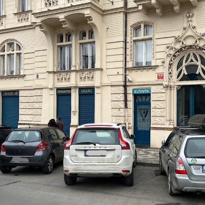 Aukční síň Vltavín